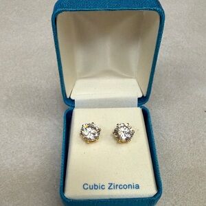 NIB Gold Cubic Zirconia Stud Earrings